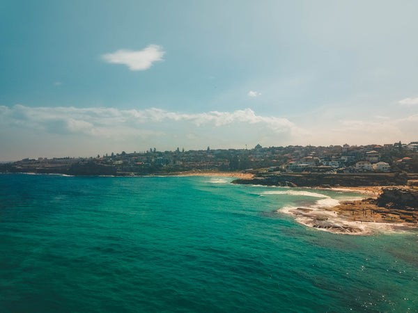 Sydney crystal ocean, Tamarama beach and Bronte beach - Drone shot