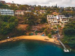 Sydney luxury houses next to the water. Free stock image.
